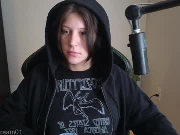 alexa_dream's chat room