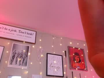 milf_lacey's chat room