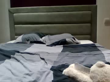 vivianwinters's chat room