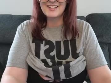 boredbustyhousewife's chat room