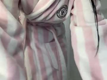 elenalovexxx's chat room