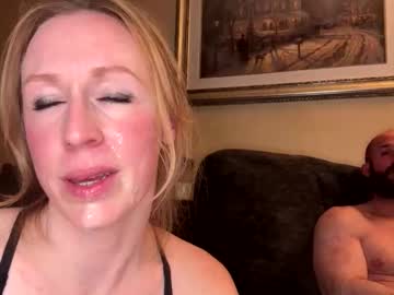 blondieblows's chat room