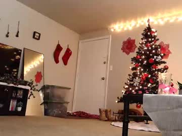 yellowpony121212's chat room