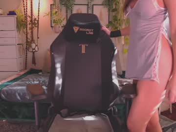 sunnie_dayz's chat room