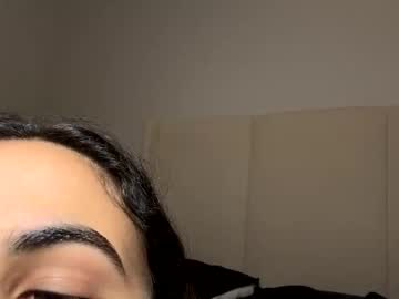 laurenivy's chat room