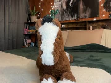 ella2sweet's chat room