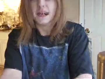 tinywithtiddies's chat room