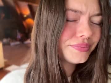 emersoncane's chat room