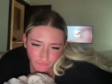 alyssa_skyee's chat room