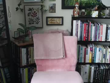 ellynaomi's chat room