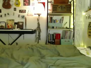 cypresskneez's chat room