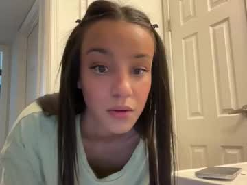 briannay0unggg's chat room