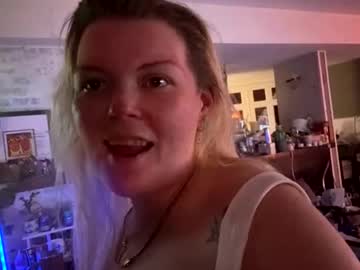 dickeddownsouth's chat room