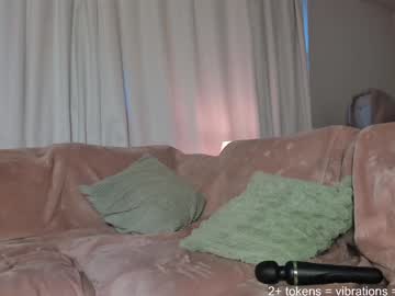 laurenxcros's chat room