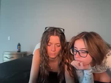 miamoorexo's chat room