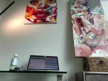 hawt_ass_milf's chat room