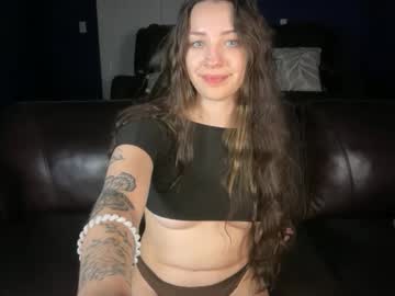 hannahtaylorr's chat room