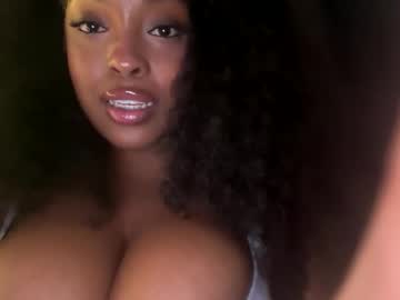 cocolovesyou2's chat room