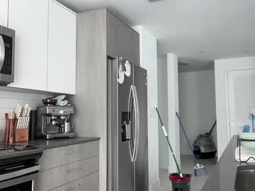 camiliakxoxo's chat room