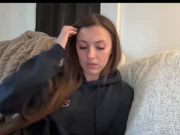 laylahlaylah1's chat room