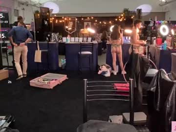 maevemads's chat room