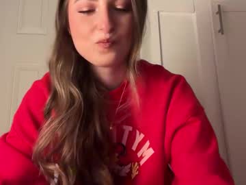 fantasyella's chat room