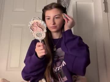 fantasyella's chat room