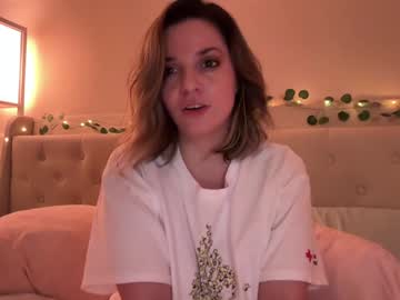 kitatochips's chat room