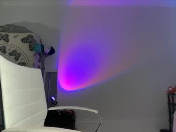 hannahtaylorr's chat room