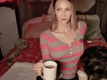 kaileeshy's chat room