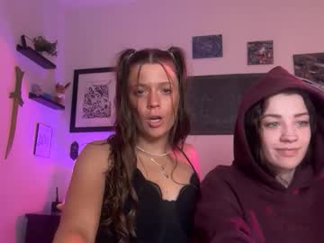 miamoorexo's chat room