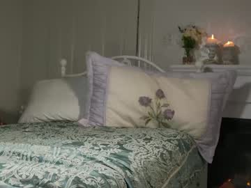 littlegreekflower's chat room