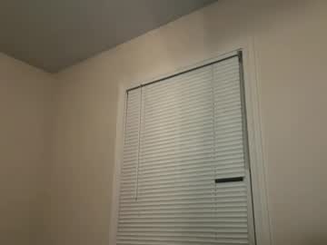 mr_mrs_glitter's chat room