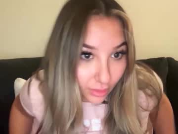 nicolelovesyou444's chat room