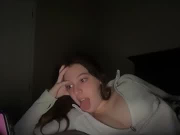 mia_camlover's chat room