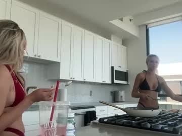 summerclarkee's chat room