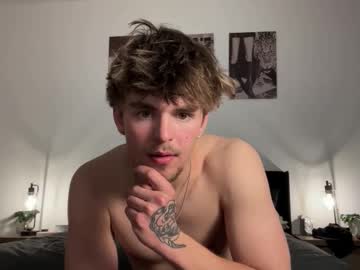 thekiraskys's chat room