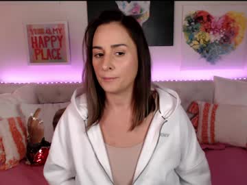 holihurricane's chat room