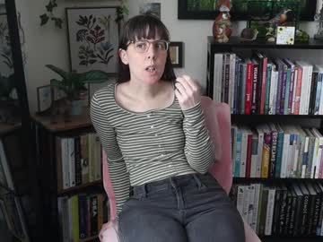 ellynaomi's chat room