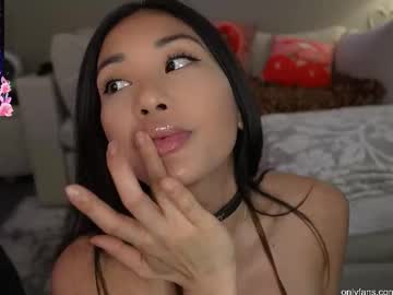 sabrinasarcade's chat room