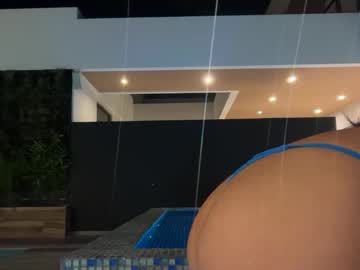 dollyrhodesss's chat room