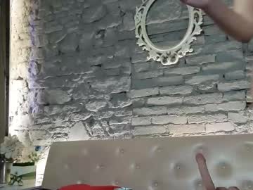 vixvixenn's chat room