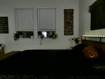 jordanamama's chat room