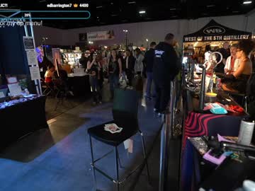 vivid_whit's chat room