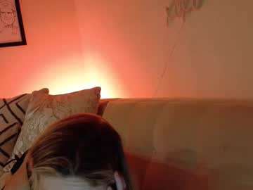 roxynyes's chat room