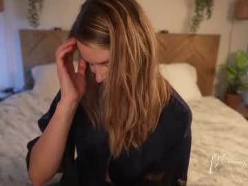 phoenix_taylor's chat room