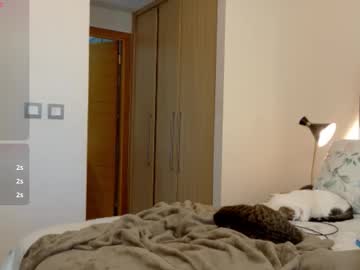 carmenthebrat's chat room