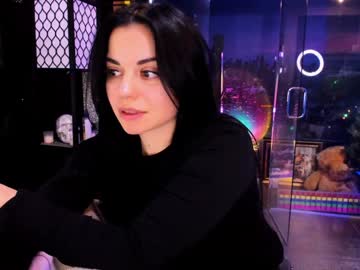 alma_pearl's chat room