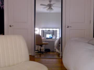 brittanyhalden's chat room