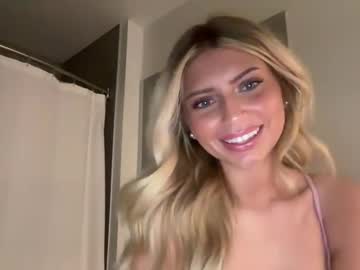 summerclarkee's chat room